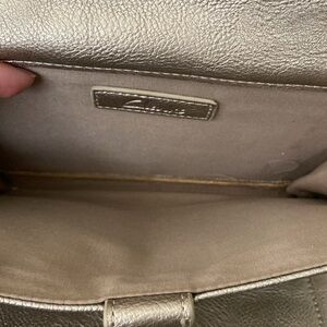 Clarks Clutch